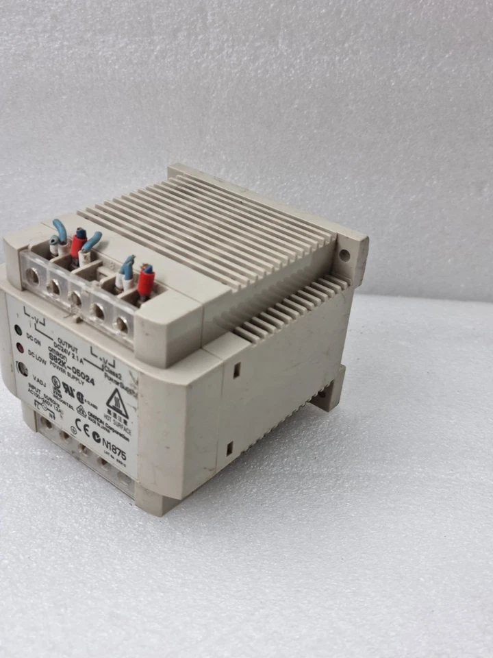 OMRON S82K-05024 24VDC 2.1A INDUSTRIAL POWER SUPPLY